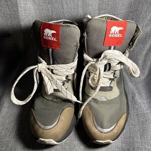 Sorel Women's Kinetic RNEGD Conquest Boot — Waterproof Winter Boots Size 6.5